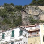 Frana al Parco Madonna dell’Arco di Marina di Vietri: cominciati i lavori di somma urgenza