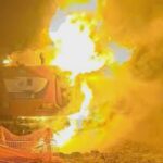 Fiamme nella notte a Calvanico: distrutti diversi mezzi meccanici