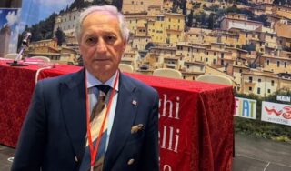 Il vietrese Alfonso Giannella riconfermato nel direttivo nazionale dell’Associazione “I Borghi più belli d’Italia”