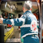 Agropoli, scontro tra auto e moto: giovane trasferito in ospedale