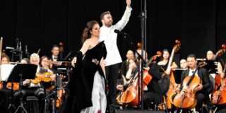 Varna State Opera Presenta ERMONELA JAHO ABIGEILA VOSHTINA Orchestra dell’Opera di Stato di Varna Direttore M° Jacopo Sipari 