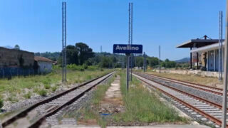 Elettrificazione della Avellino–Mercato San Severino, cinque anni di ritardo: cresce l’attesa per il completamento