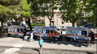 STRAORDINARIO SUCCESSO PER LA GIORNATA DI PREVENZIONE “TI GUARDO LE SPALLE” ALLA SPIAGGIA DI SANTA TERESA A SALERNO